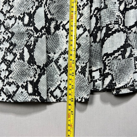 Lulus Snakeskin Print Dress Women’s Black/Gray SIZE L (New without label) - Picture 6 of 7